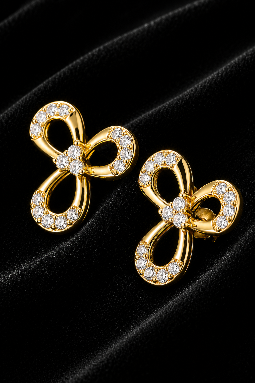 Shehla Minimal Trio Stud Set | Fashion Jewellery UAE | Honey Bee Orb