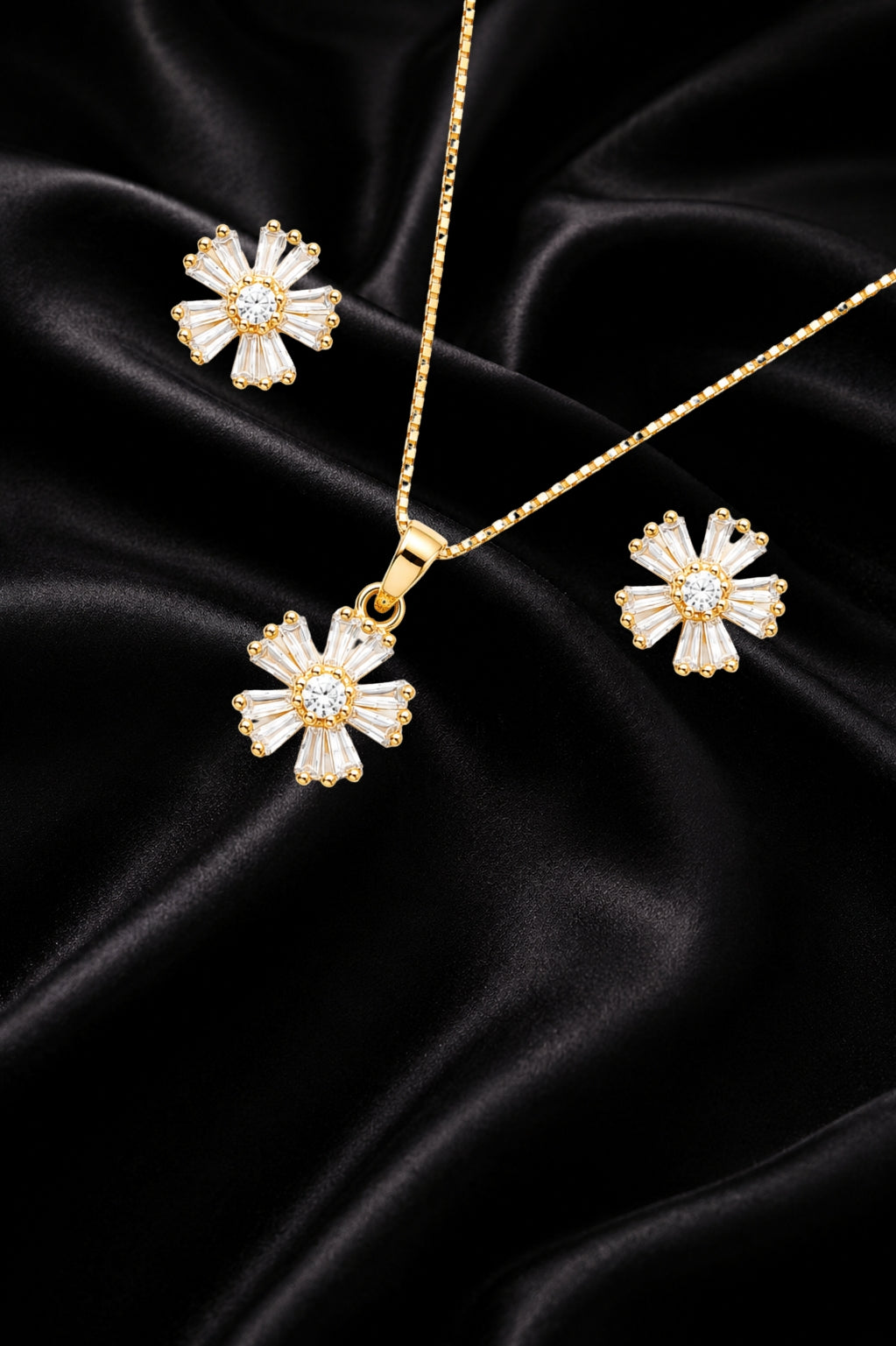 NIVA Timeless Charm Set | Fashion Jewellery UAE | Honey Bee Orb