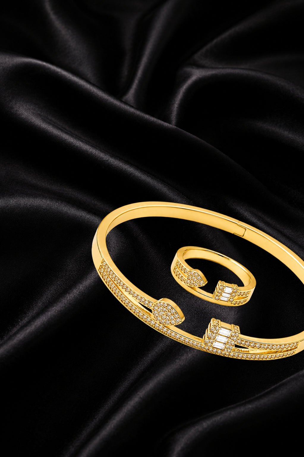 SHE Grace Set - Bangle + Ring